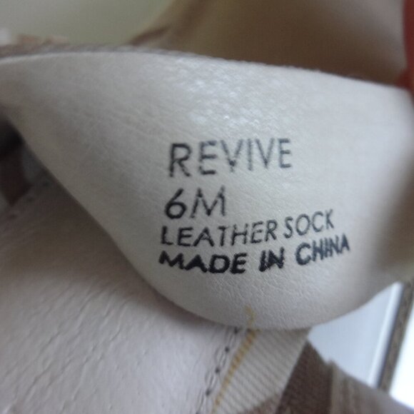 Sanctuary Revive women's size 6M leather beaded slides, tan, 1&1/2" chunky heels - Picture 9 of 15